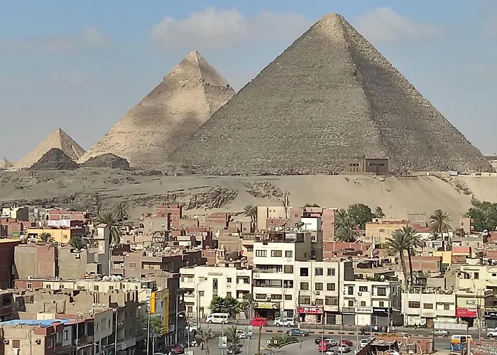 Pyramids View Suite/Vista Piramidi